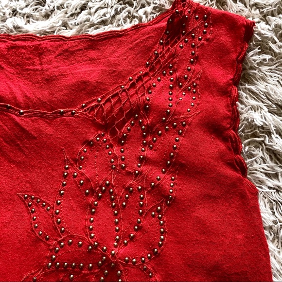Vintage lightweight embellished red blouse - Picture 2 of 3